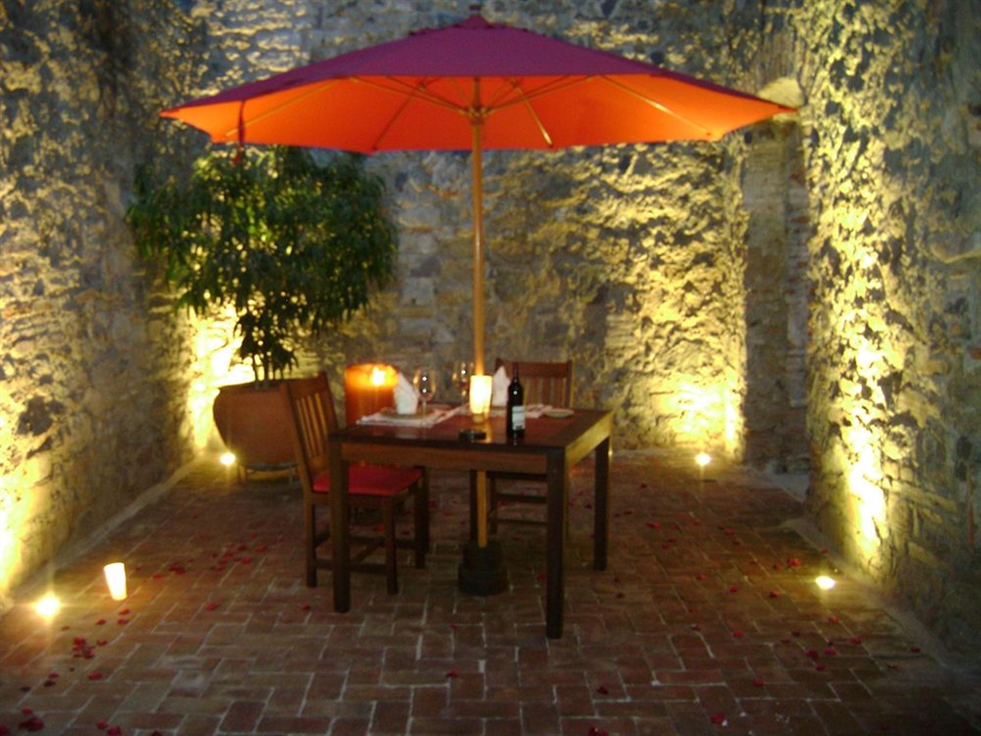 卡萨雷纳精品酒店 普埃布拉 外观 照片 The restaurant's patio